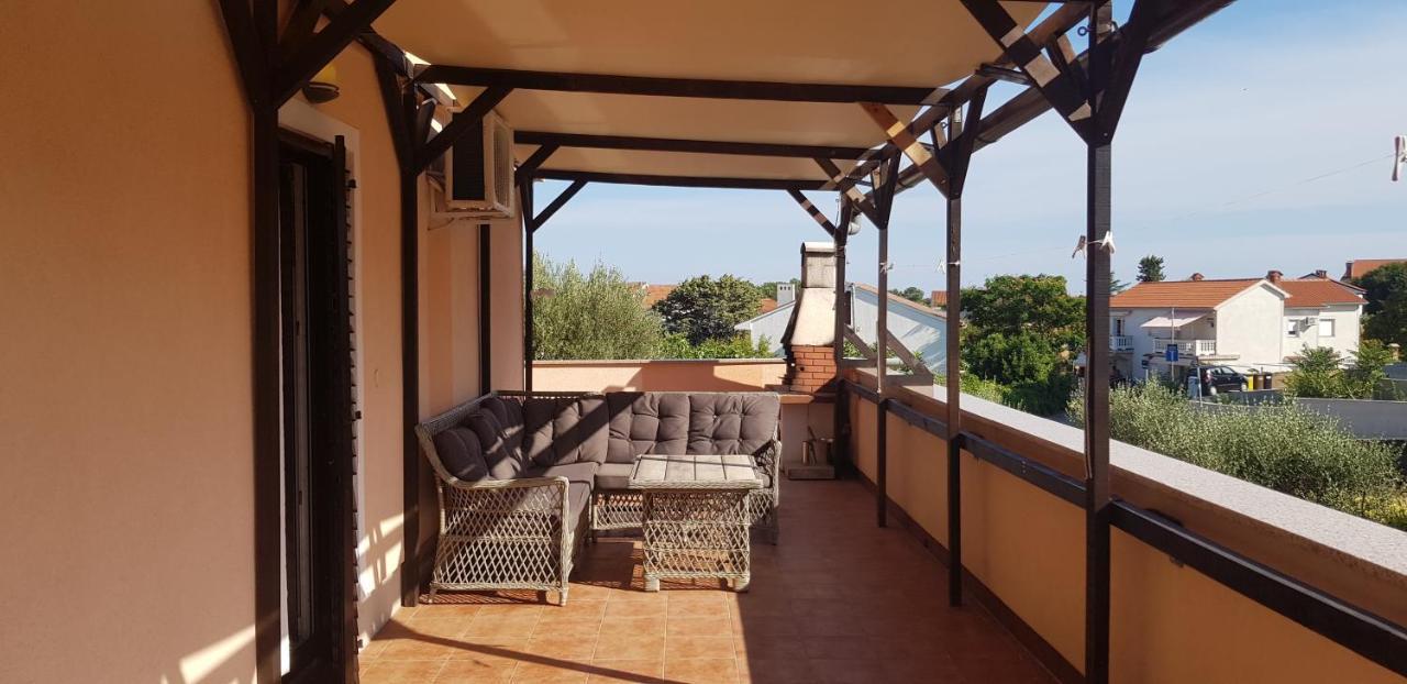 Apartmani Zem, Krk Кърк Екстериор снимка