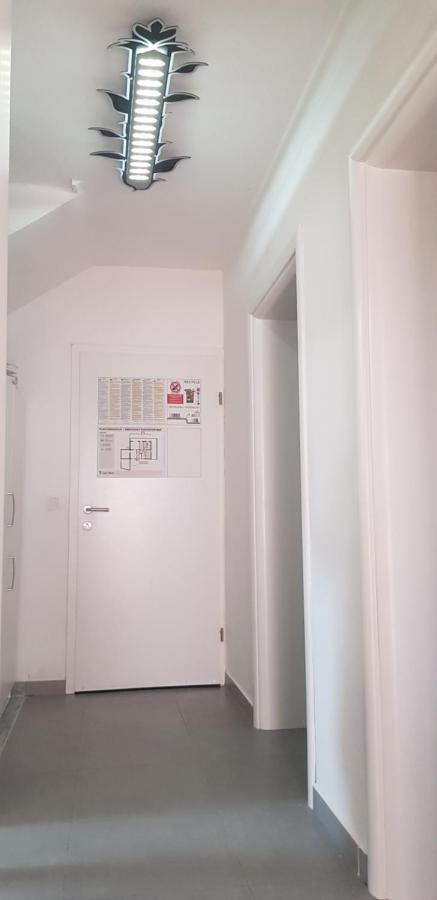 Apartmani Zem, Krk Кърк Екстериор снимка