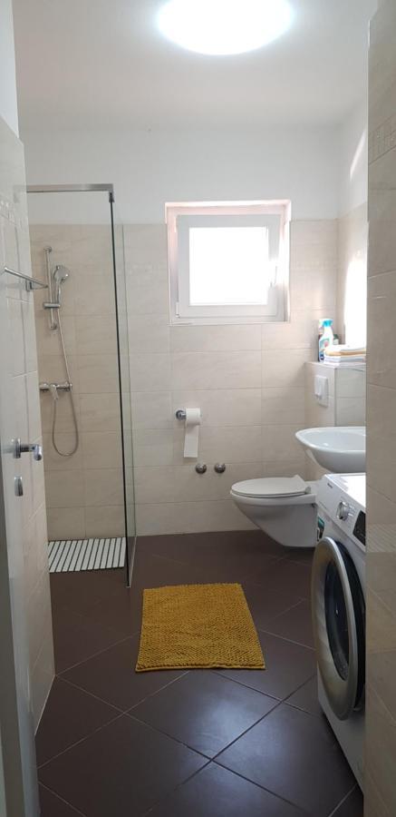 Apartmani Zem, Krk Кърк Екстериор снимка